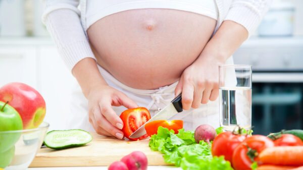 Sicurezza alimentare in gravidanza: cosa evitare