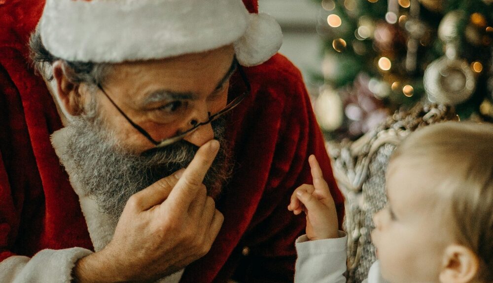 Il Natale spiegato ai bambini: tra tradizione, generosità e amore cristiano