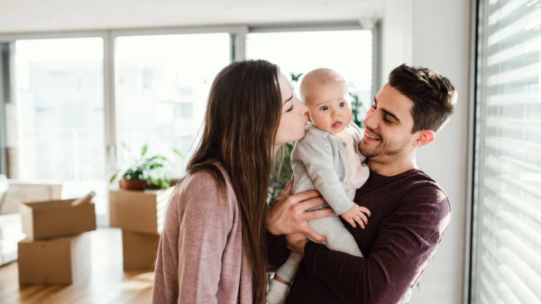 Ossitocina: l'ormone dell'amore e i suoi effetti benefici nel periodo post-partum